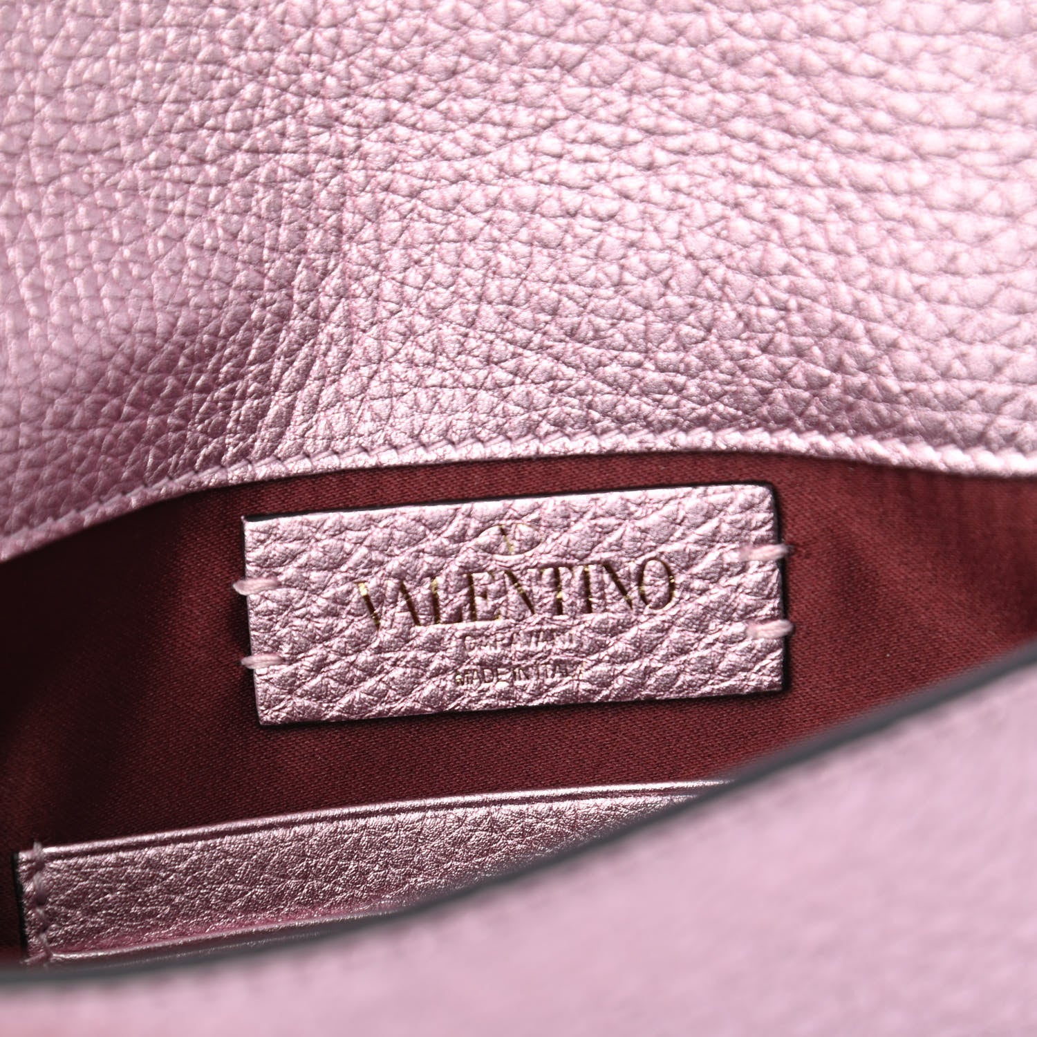 Valentino Garavani Metallic Pebbled Calfskin Medium Rockstud Envelope Flat Wristlet Pouch Giacinto 6 of 6