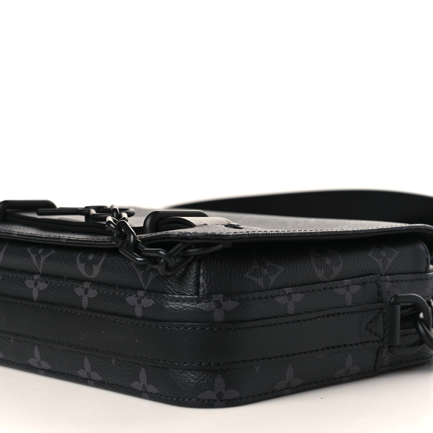 Louis Vuitton Monogram Eclipse Steamer Messenger 7 of 8