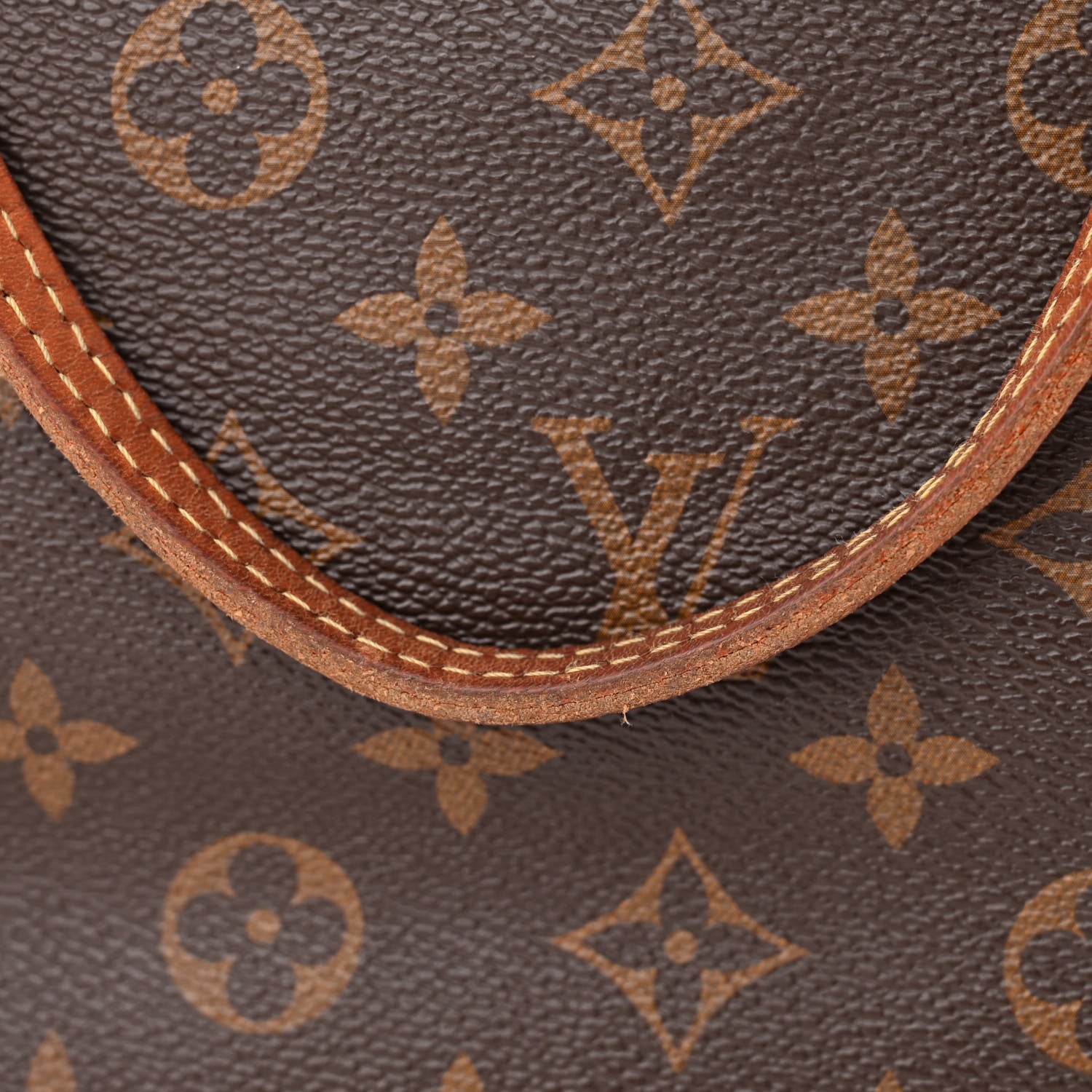 Louis Vuitton Monogram Neverfull MM 14 of 15