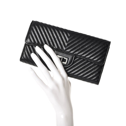 Chanel Aged Calfskin Chevron Quilted 2.55 Reissue Flap Wallet So Black 2 of 9