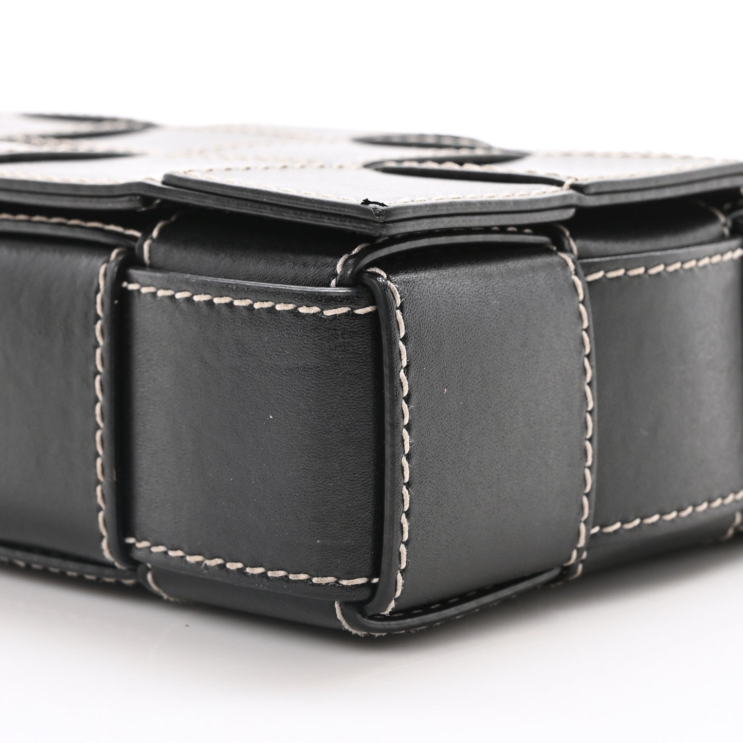 Calfskin Maxi Intrecciato Edge Stitch Cassette Crossbody Bag Black