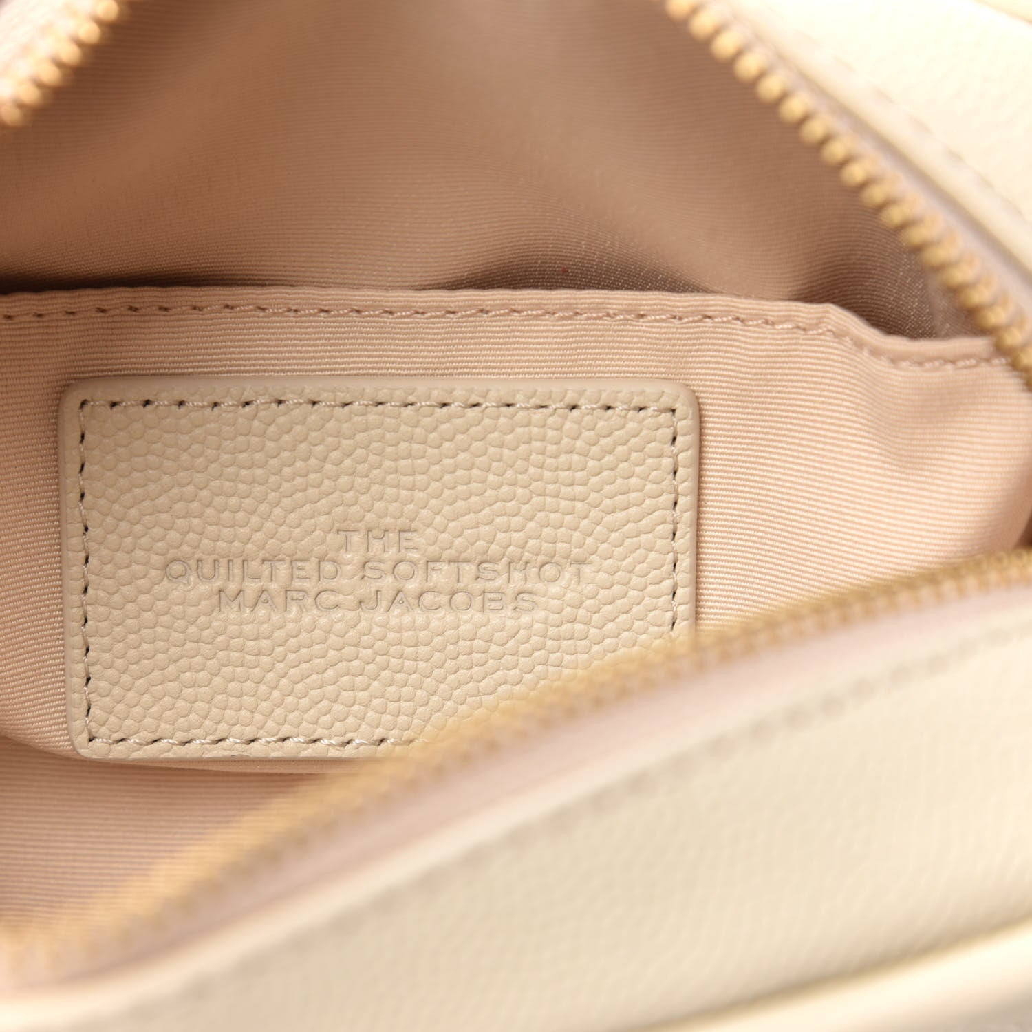 Marc Jacobs Calfskin Quilted Pearl The Softshot 17 Crossbody Oatmilk 8 of 10