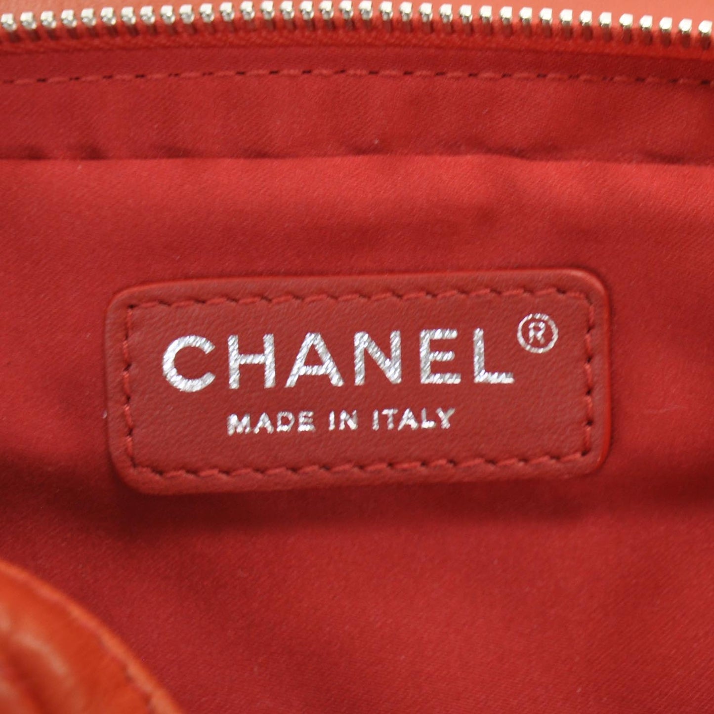 Lambskin Quilted Ultimate Wallet On Chain WOC Red