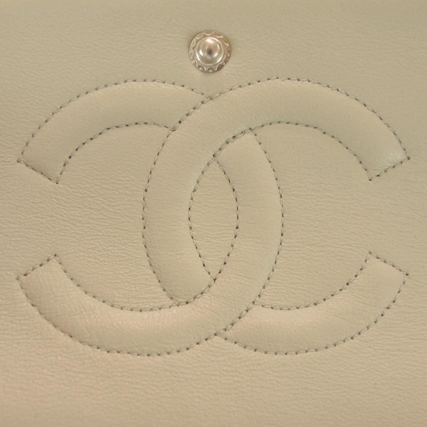 Chanel Lambskin Medium Double Flap Light Gray 7 of 10