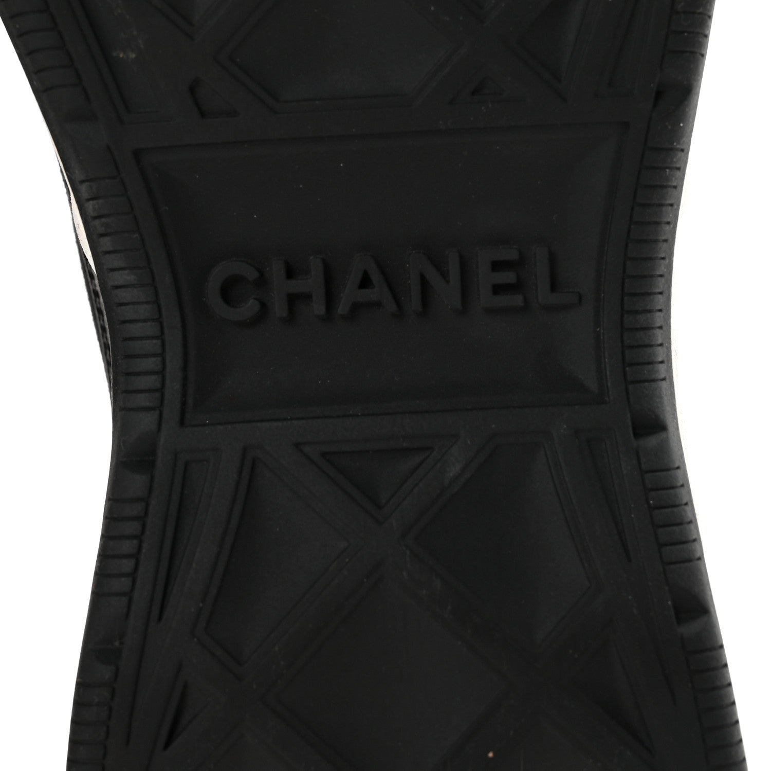 Chanel Velvet Calfskin Mixed Fibers CC Sneakers 38 Black 7 of 9