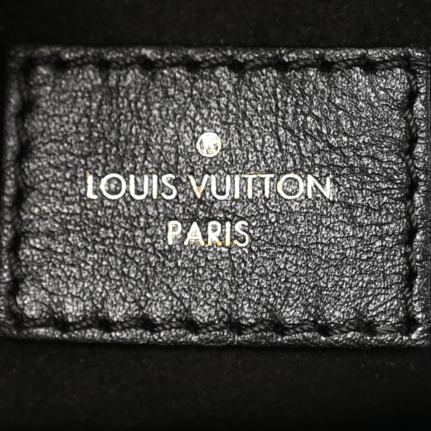 Reverse Monogram Pochette Metis
