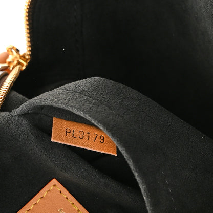 Louis Vuitton Reverse Monogram Giant Boite Chapeau Souple 7 of 10