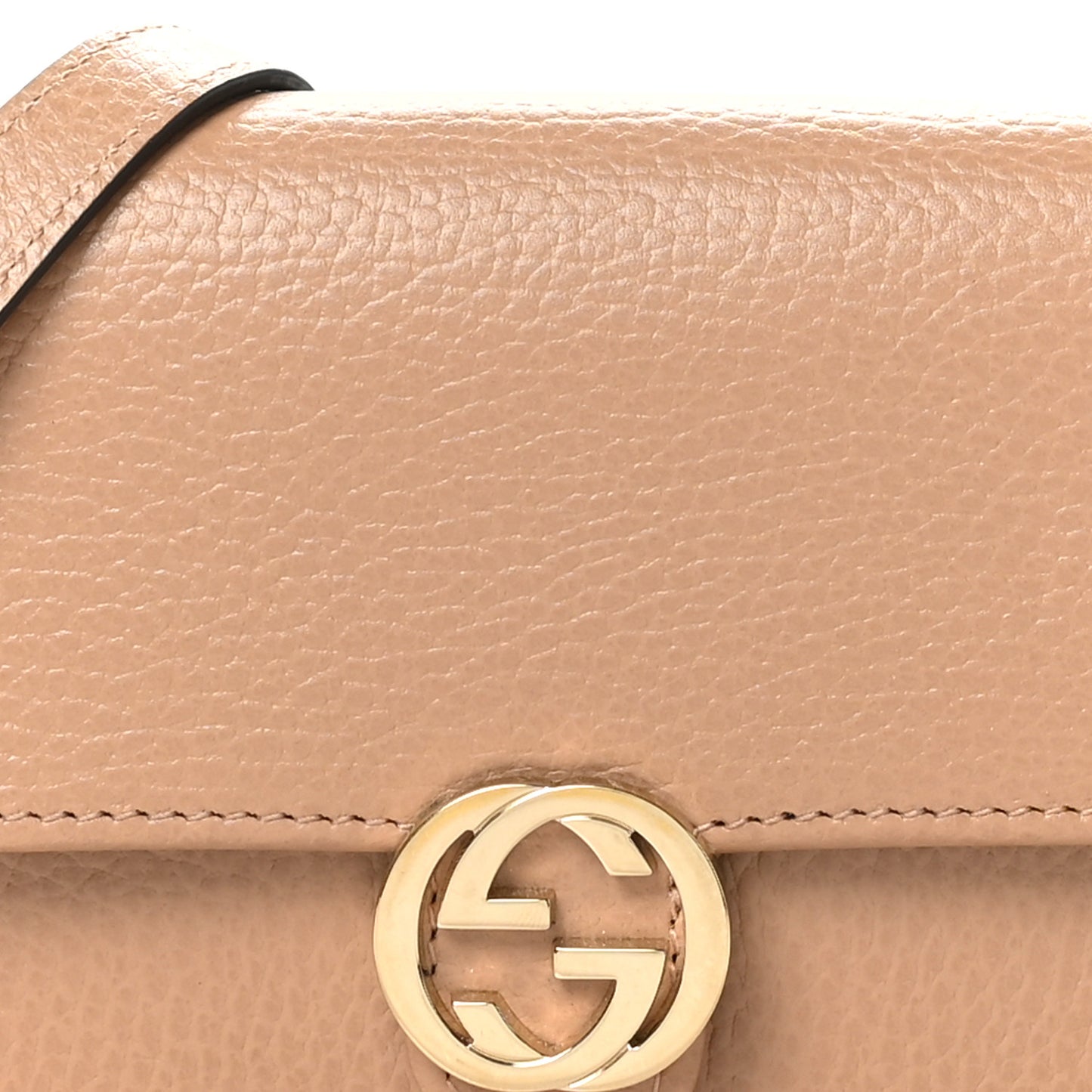 Dollar Calfskin Interlocking G Chain Wallet Camelia