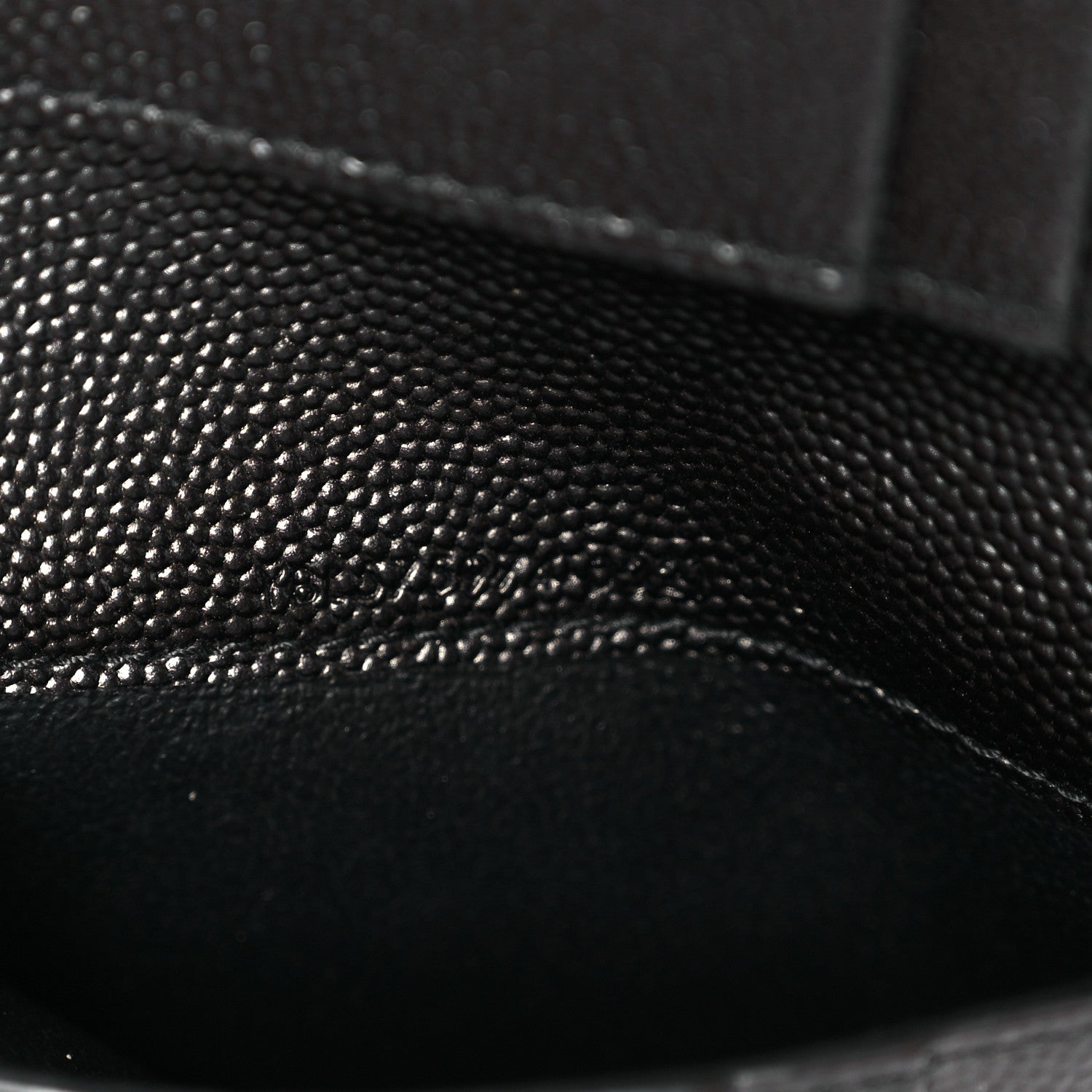 Saint Laurent Grain De Poudre Matelasse Chevron Monogram Zipped Two-Part Wallet Black 8 of 11
