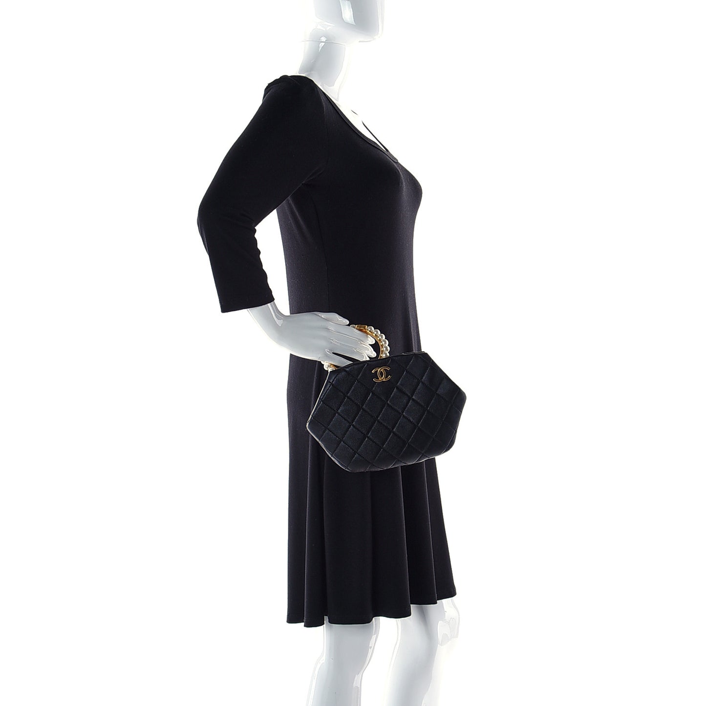 Lambskin Quilted Pearl Crown Clutch Bag Black