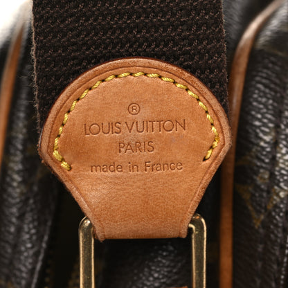 Louis Vuitton Monogram Reporter PM 7 of 14