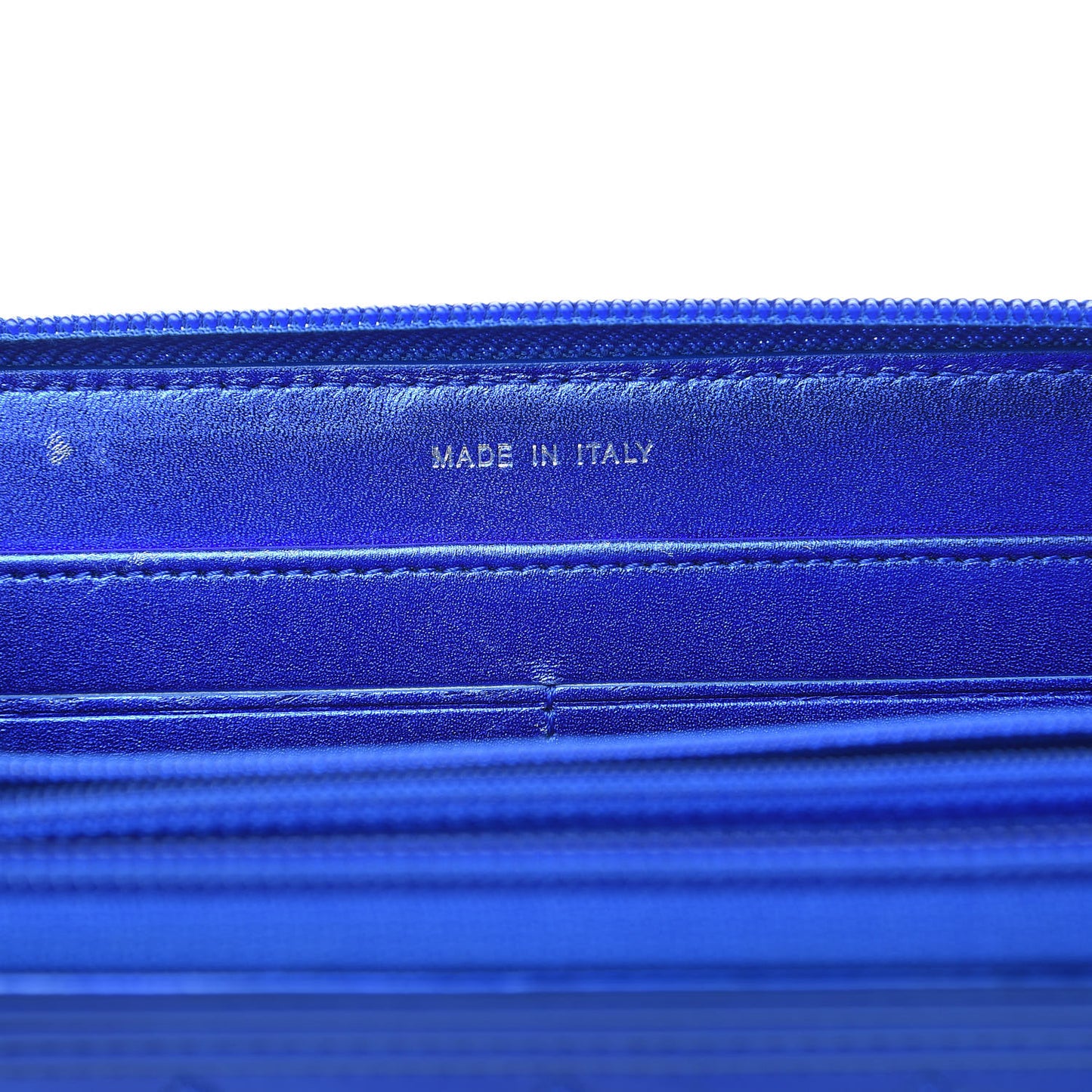 Metallic Patent Calfskin Quilted Boy L-Gusset Zip Wallet Blue