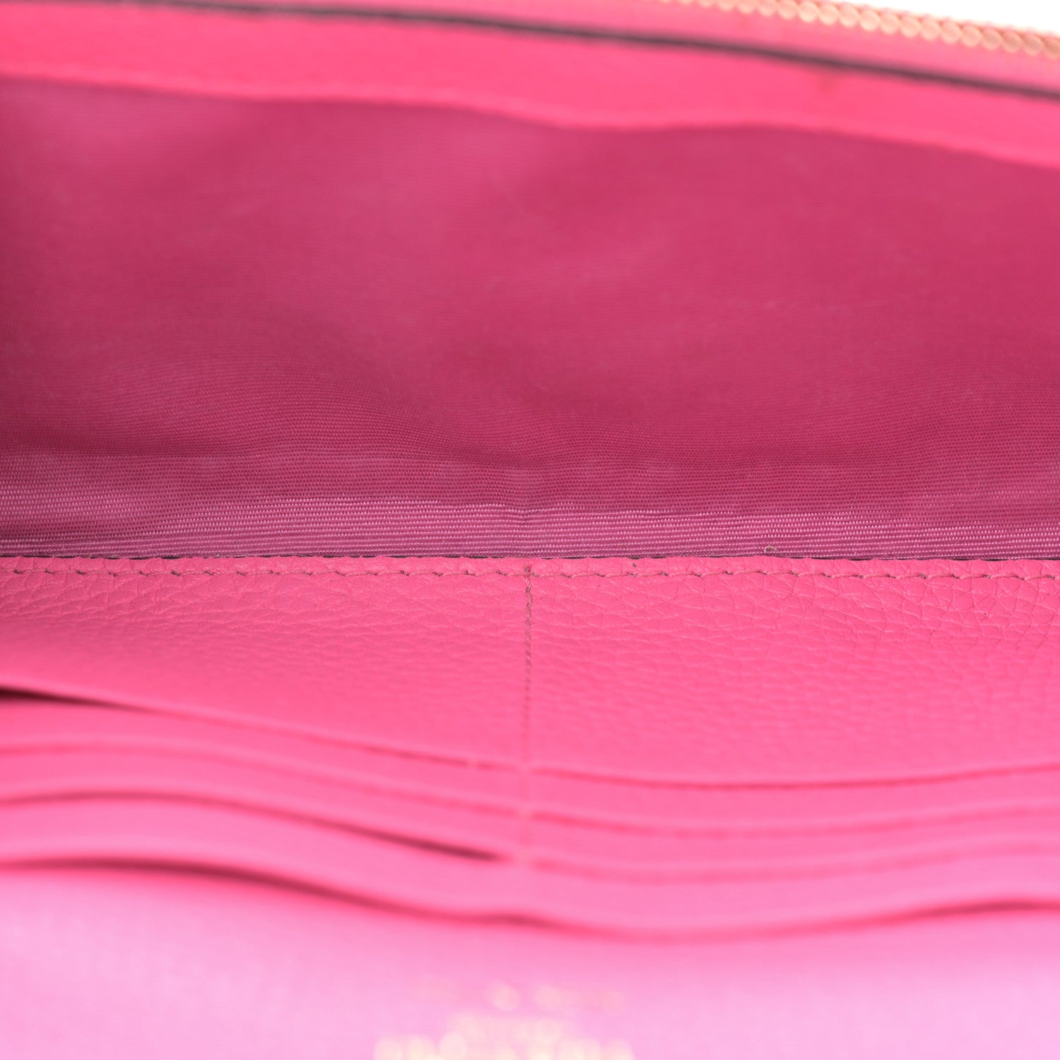 Valentino Garavani Pebbled Calfskin Rockstud Flip Lock Wallet On Chain Feminine Pink 5 of 11