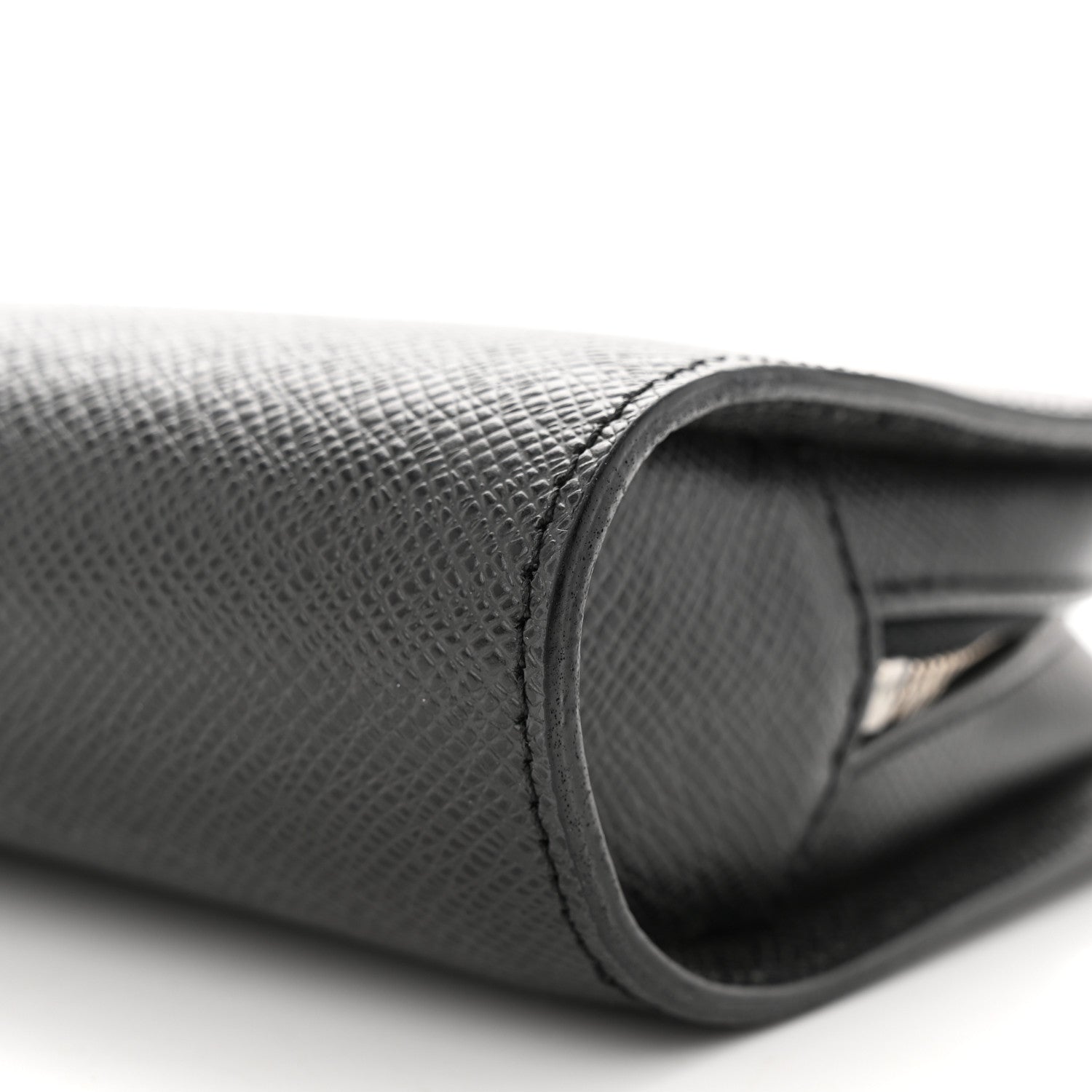 Louis Vuitton Taiga Baikal Pochette Ardoise 10 of 15