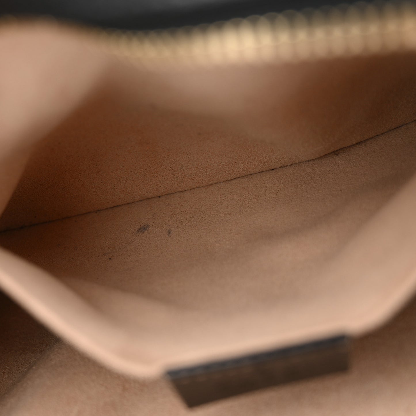 Monogram Matelasse Diagonal Small GG Marmont Chain Shoulder Bag Beige Black