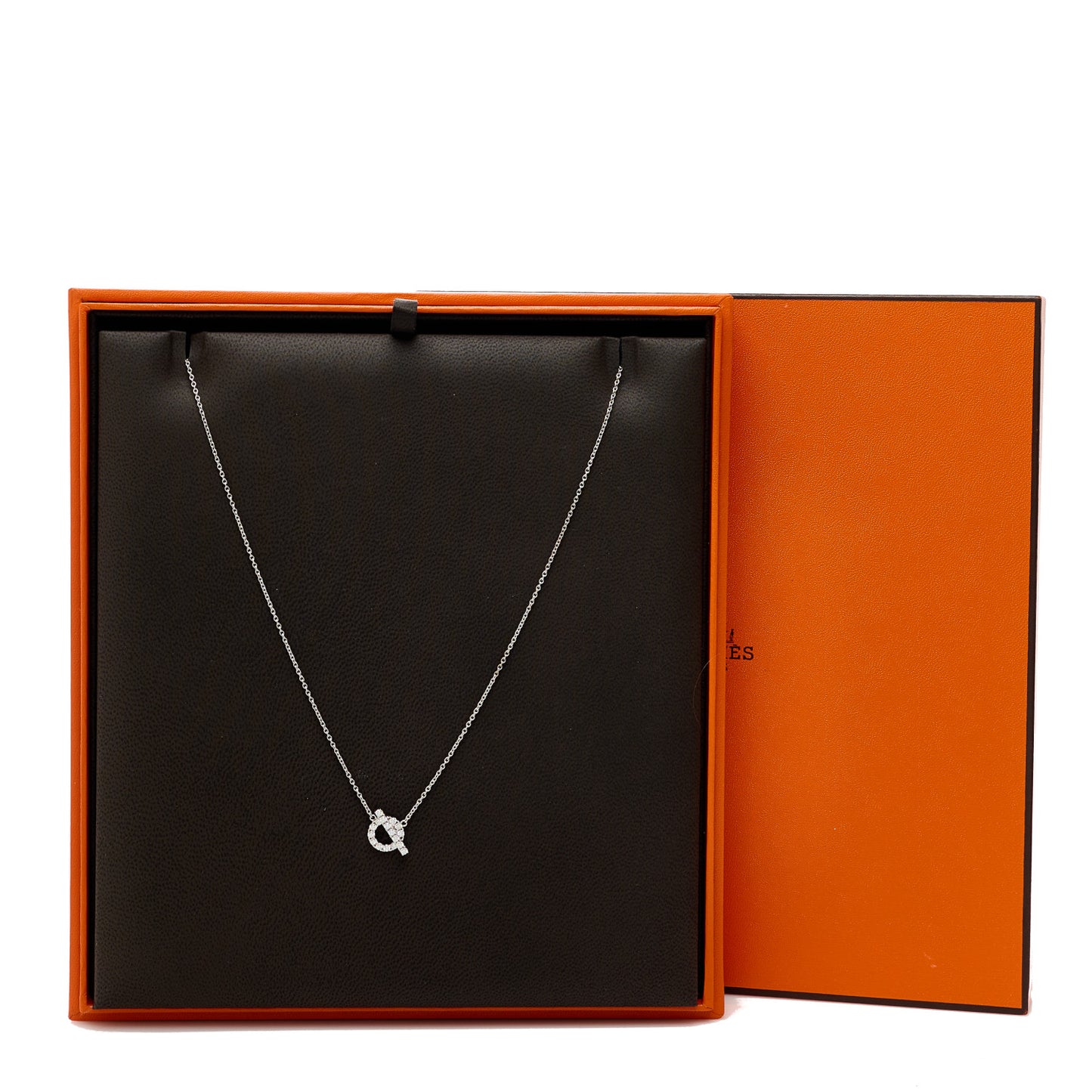 18K White Gold Diamond Finesse Pendant Necklace