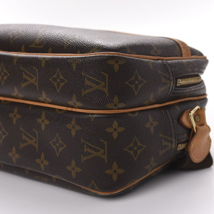 Louis Vuitton Monogram Reporter PM 7 of 9