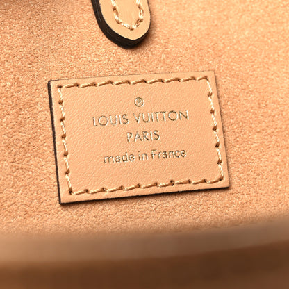 Louis Vuitton Empreinte Monogram Giant Onthego MM Arizona Creme 5 of 10