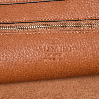 Valentino Garavani Pebbled Calfskin Medium Rockstud Tote Light Cuir 8 of 8