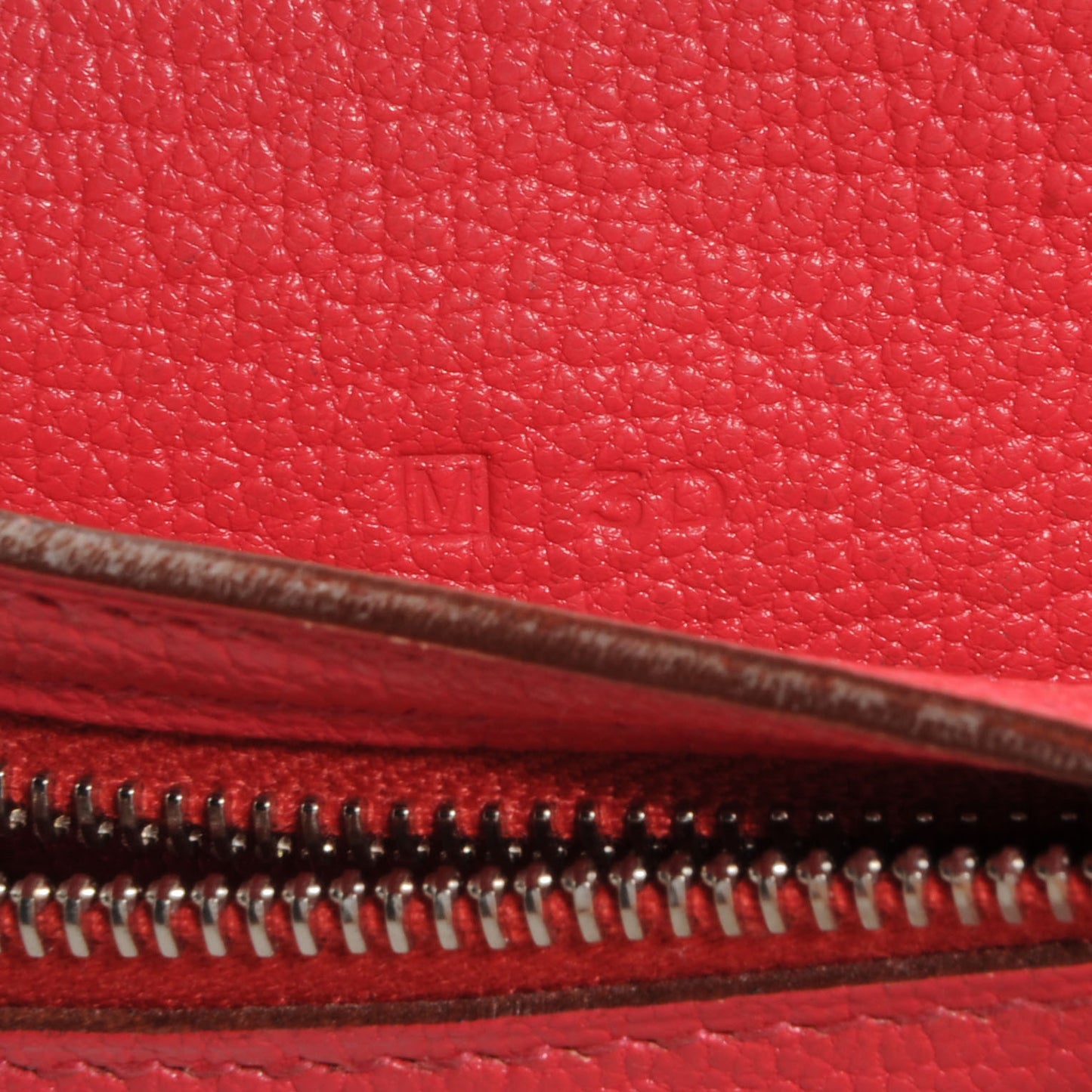 Chevre Mysore Bearn Wallet Bougainvillea