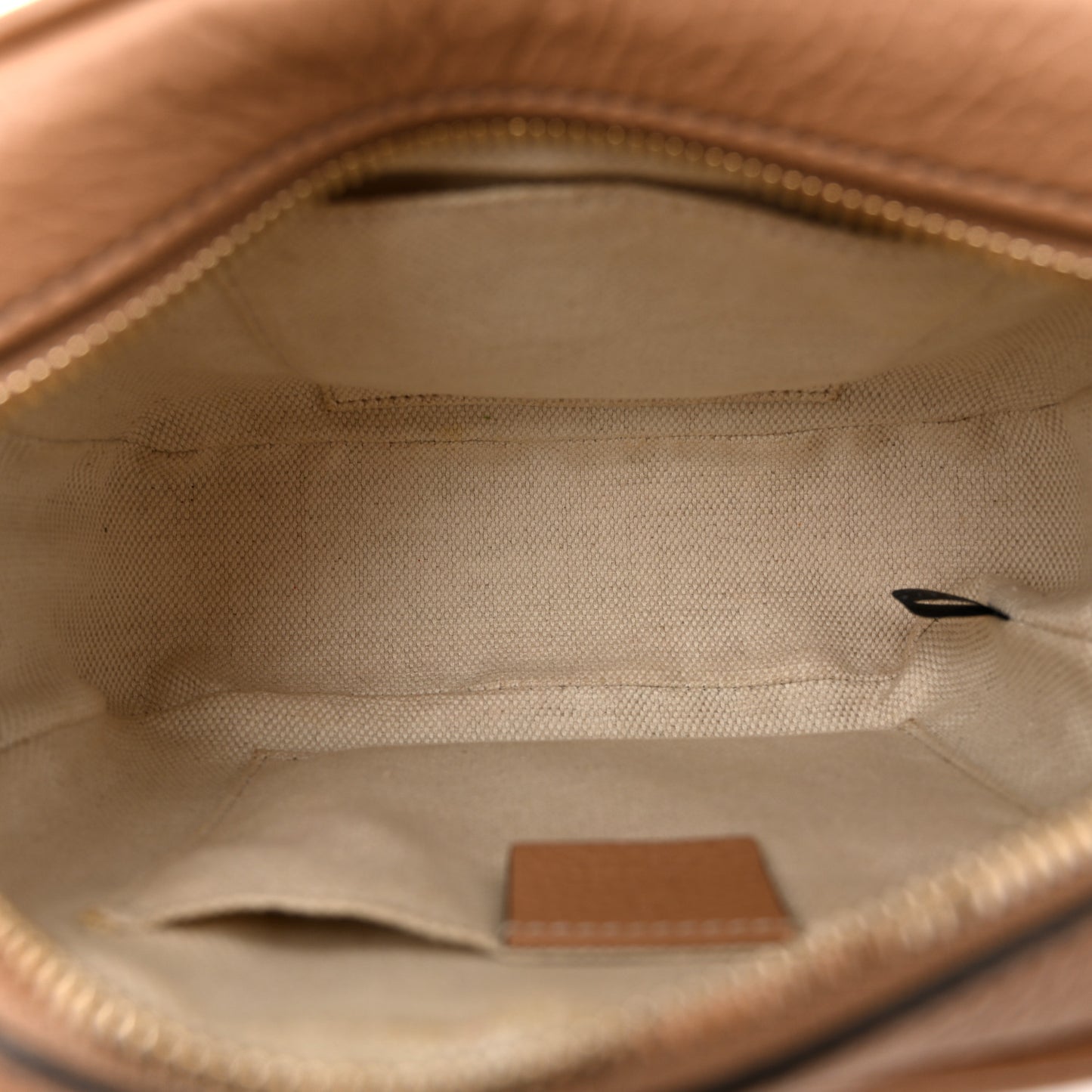 Pebbled Calfskin Small Soho Disco Bag Camelia