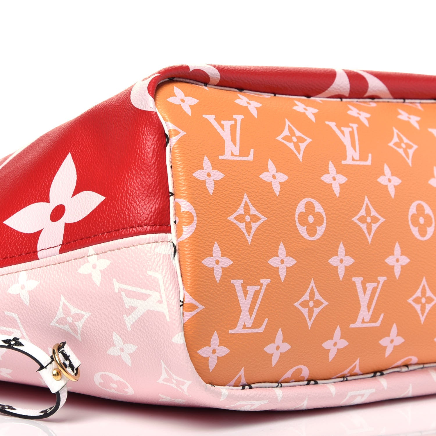 Louis Vuitton Monogram Giant Neverfull MM Rouge 8 of 9