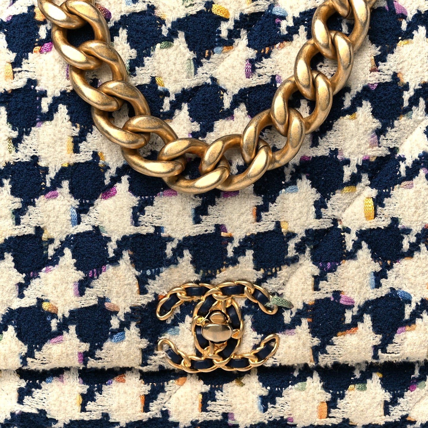 Tweed Quilted Maxi Chanel 19 Flap Ecru Navy Blue Multicolor