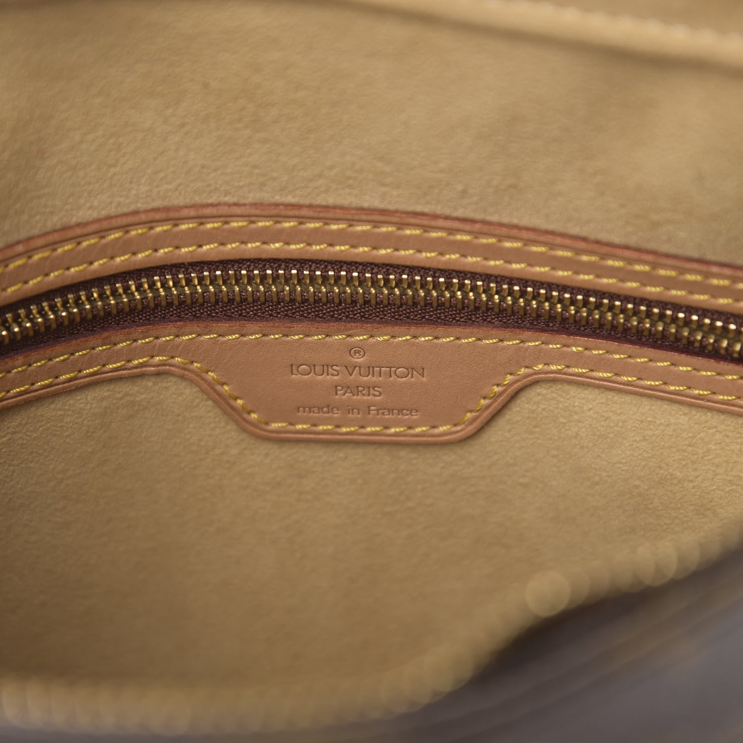 Louis Vuitton Monogram Looping GM 5 of 13