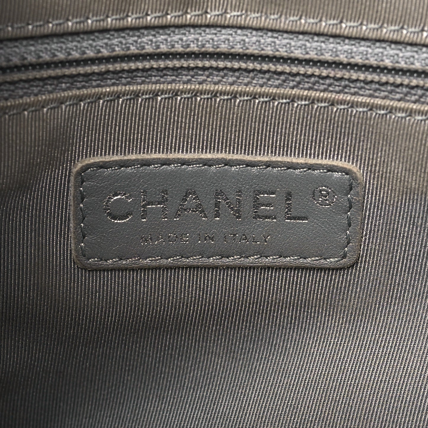 Washed Lambskin Quilted Chain Around Flap Black
