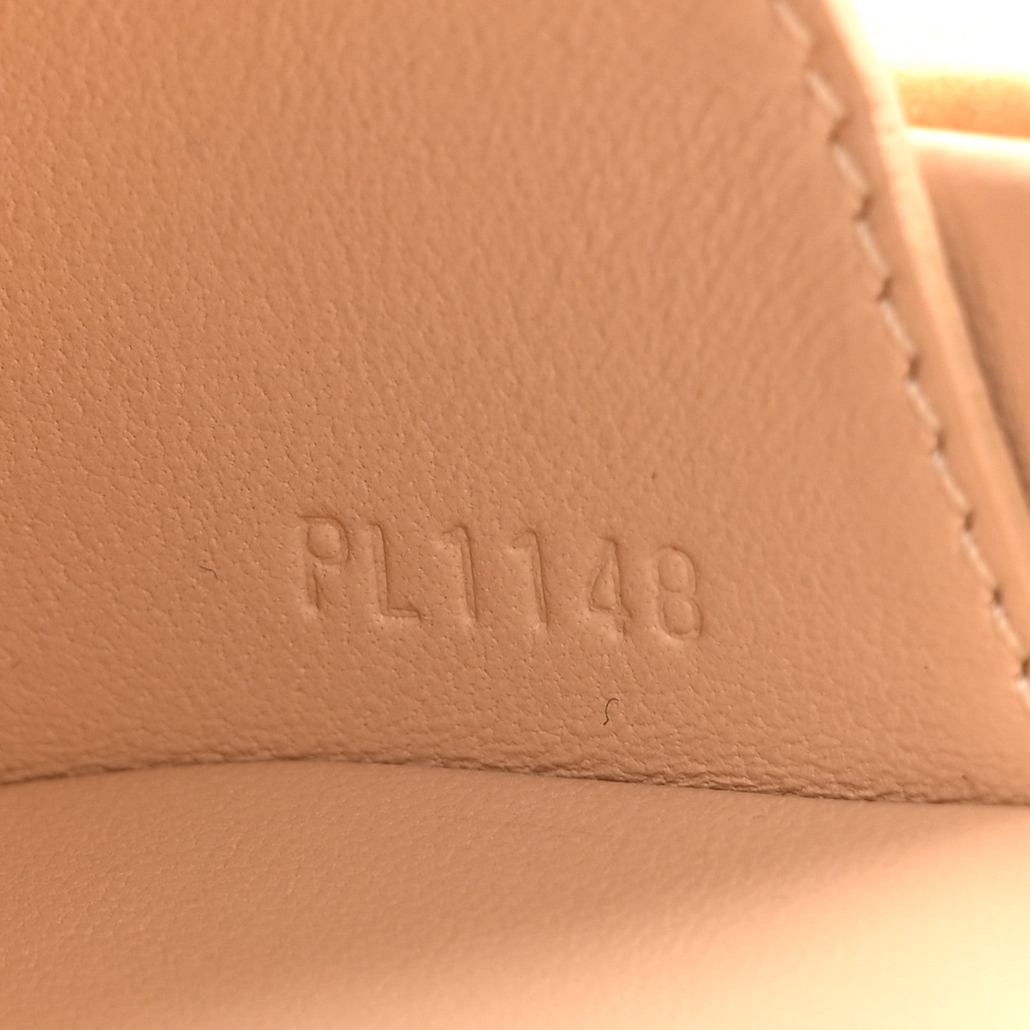 Louis Vuitton Monogram Petite Boite Chapeau 7 of 12