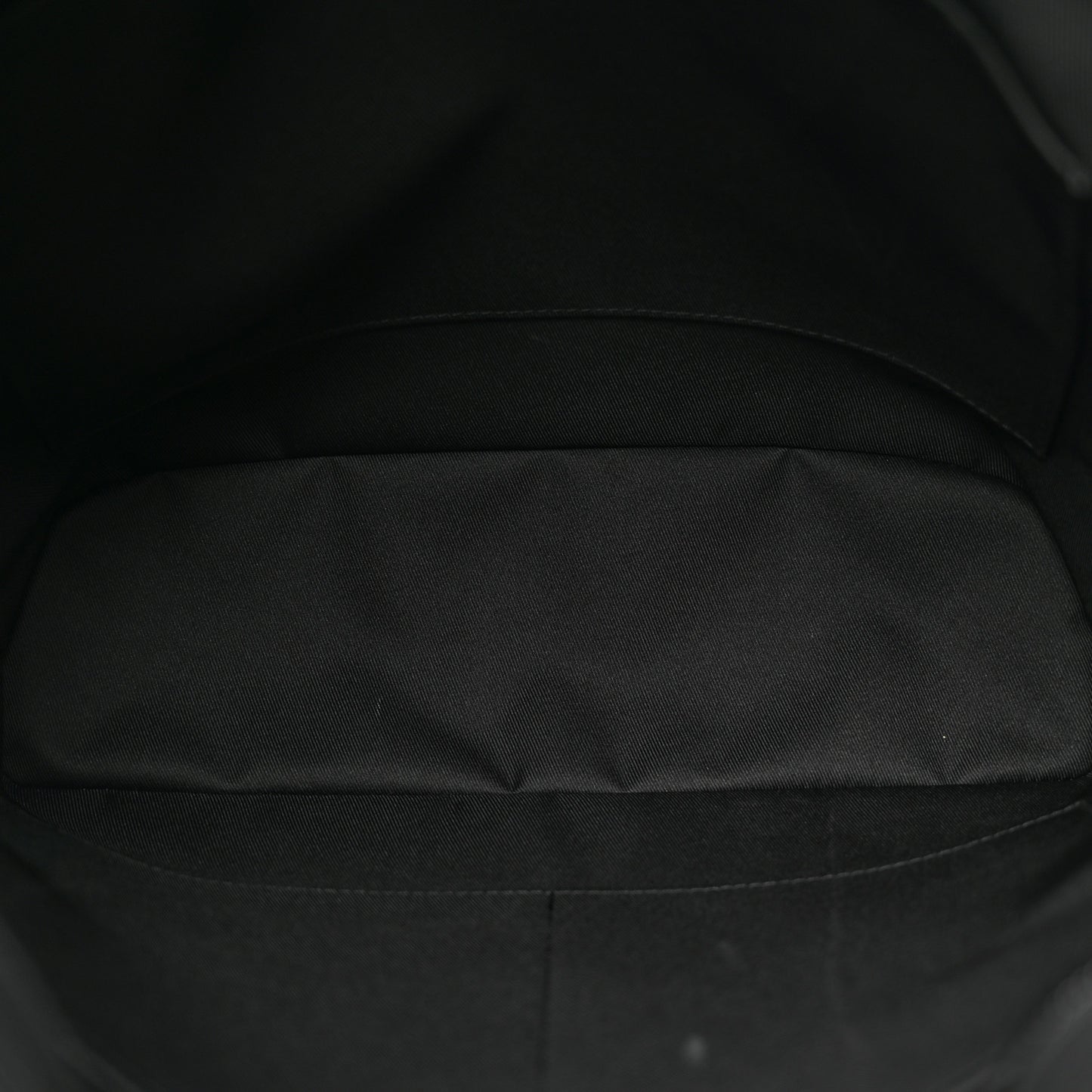 Taurillon Christopher Tote Black