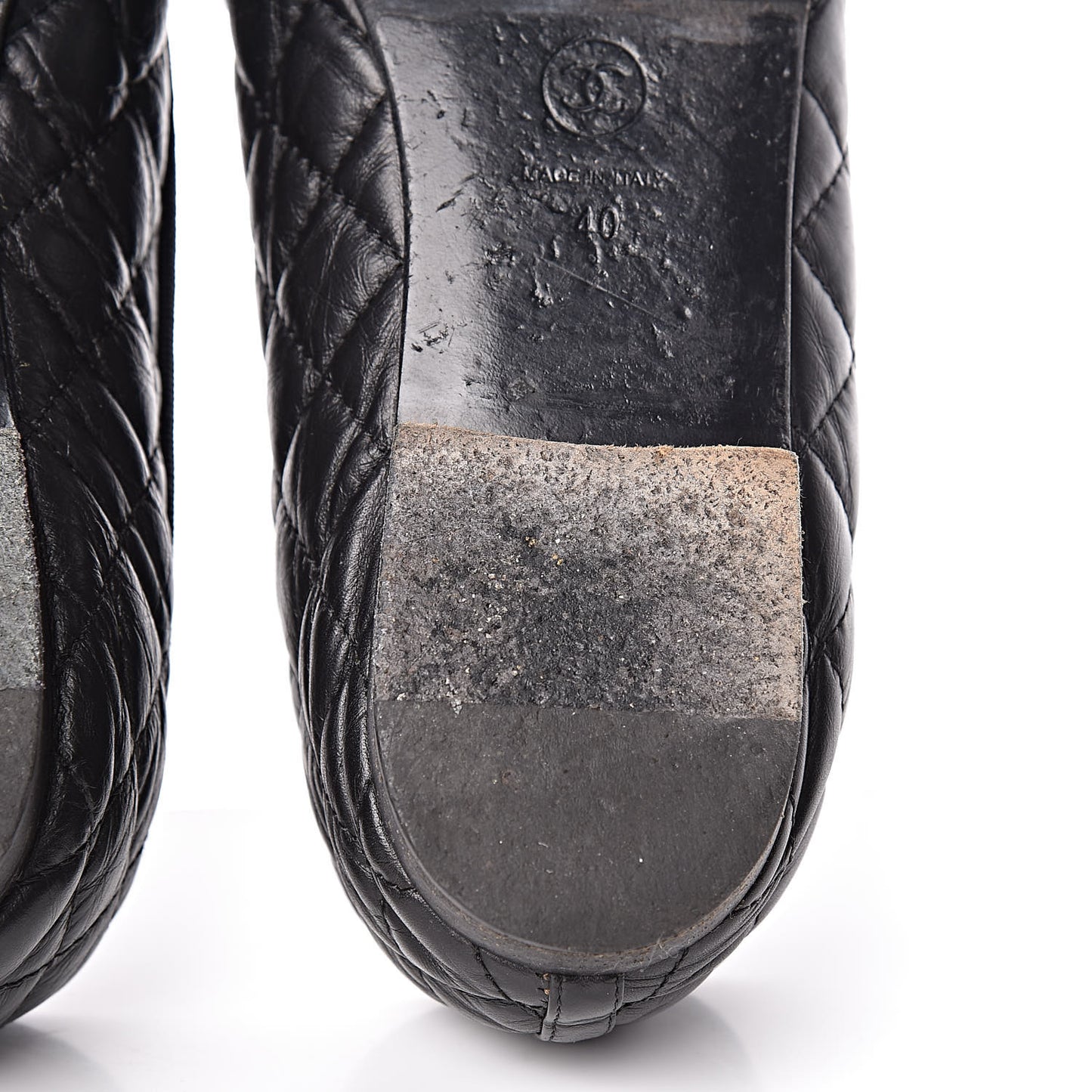Aged Calfskin Quilted Cap Toe Ballerina Flats 40 Black