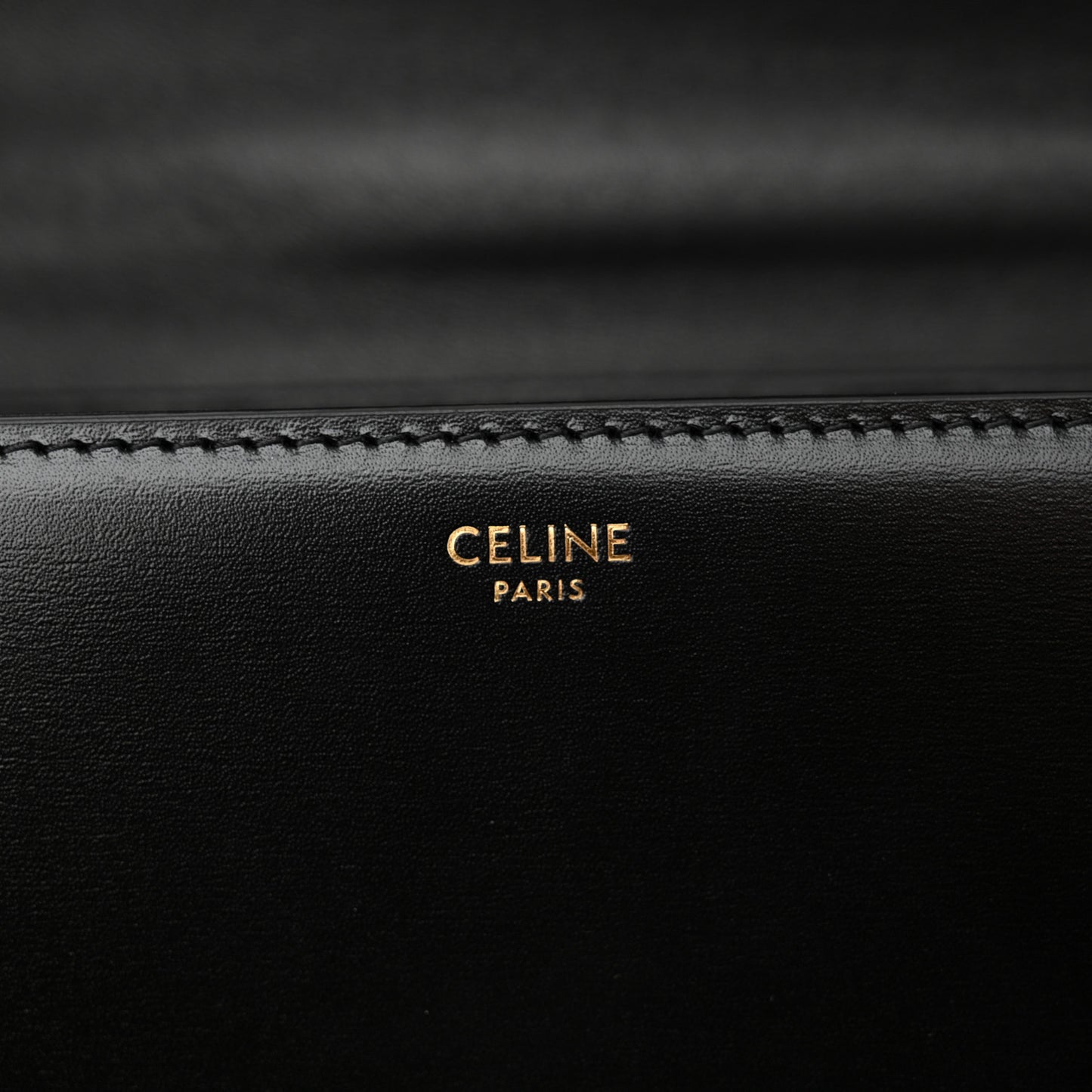 Shiny Calfskin Teen Triomphe Black