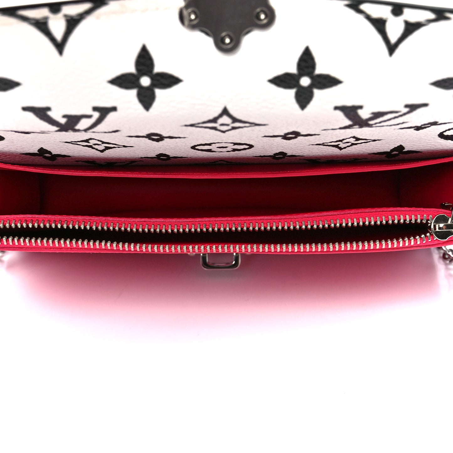 Patent Calfskin Monogram Cherrywood Chain Wallet Berlingot Pink