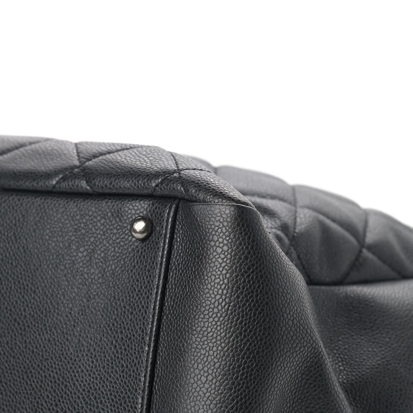 Caviar Quilted XXL Grand Shopping Tote GST Black