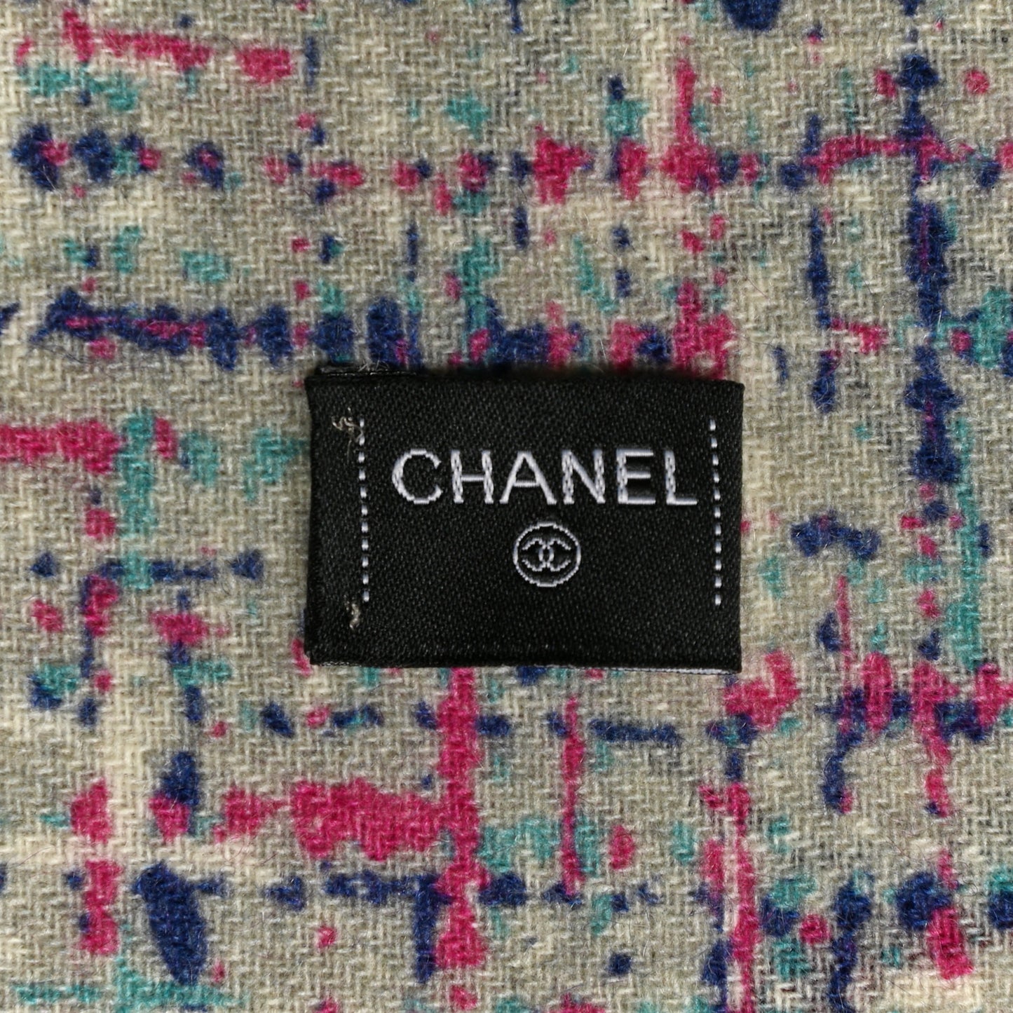 Cashmere CC Camellia Stole Multicolor