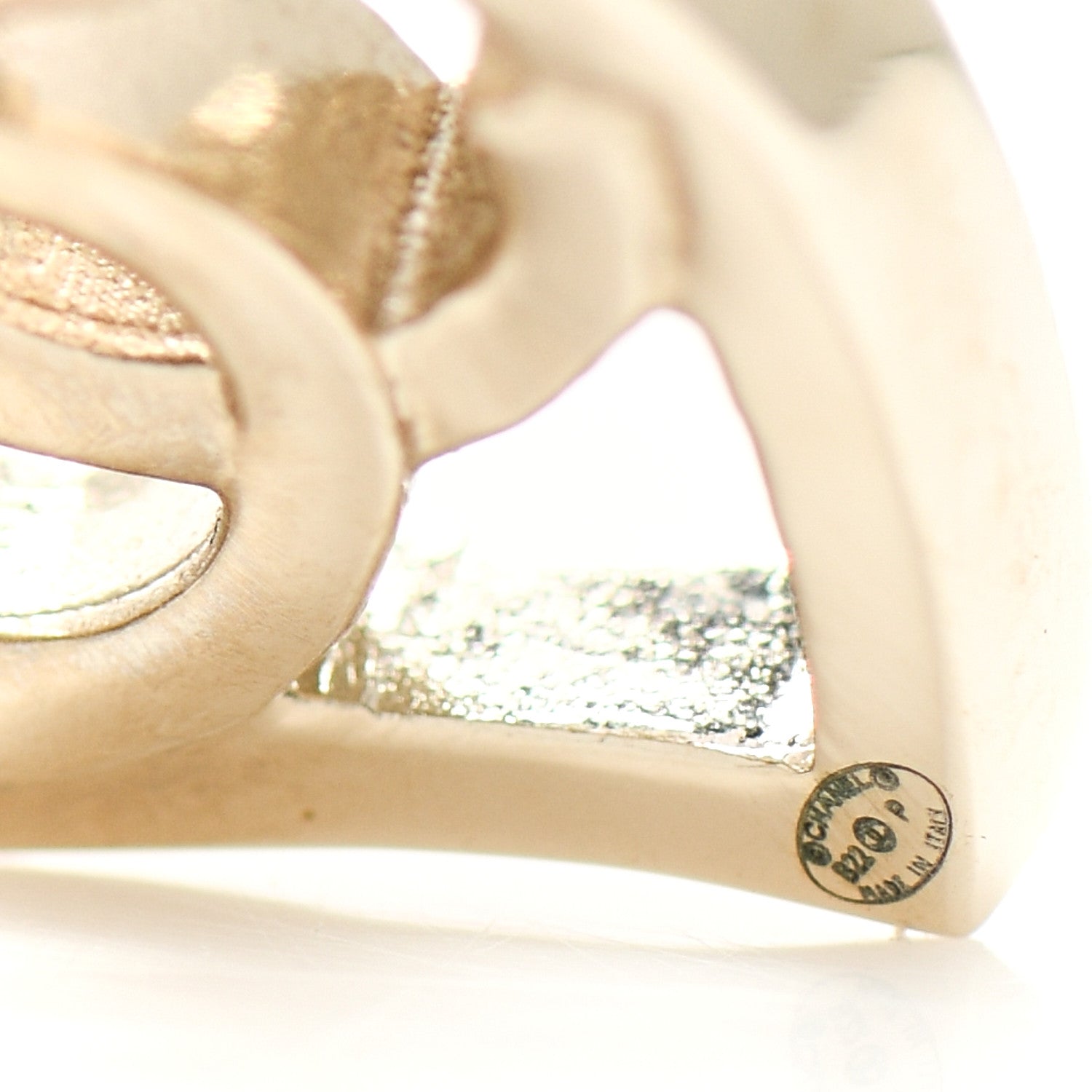 Chanel Metal CC Heart Coco In Love Earrings Gold 4 of 4