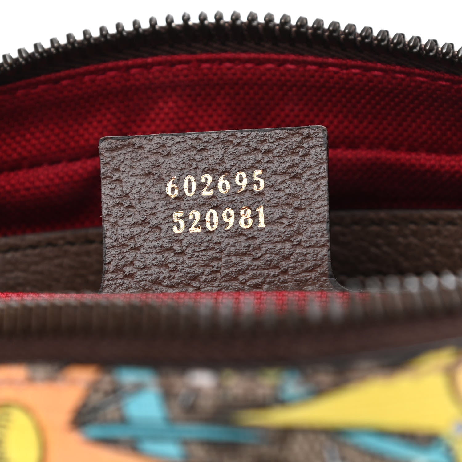 Gucci X DISNEY GG Supreme Monogram Donald Duck Small Interlocking G Belt Bag 90 36 Beige Multicolor New Acero 7 of 10