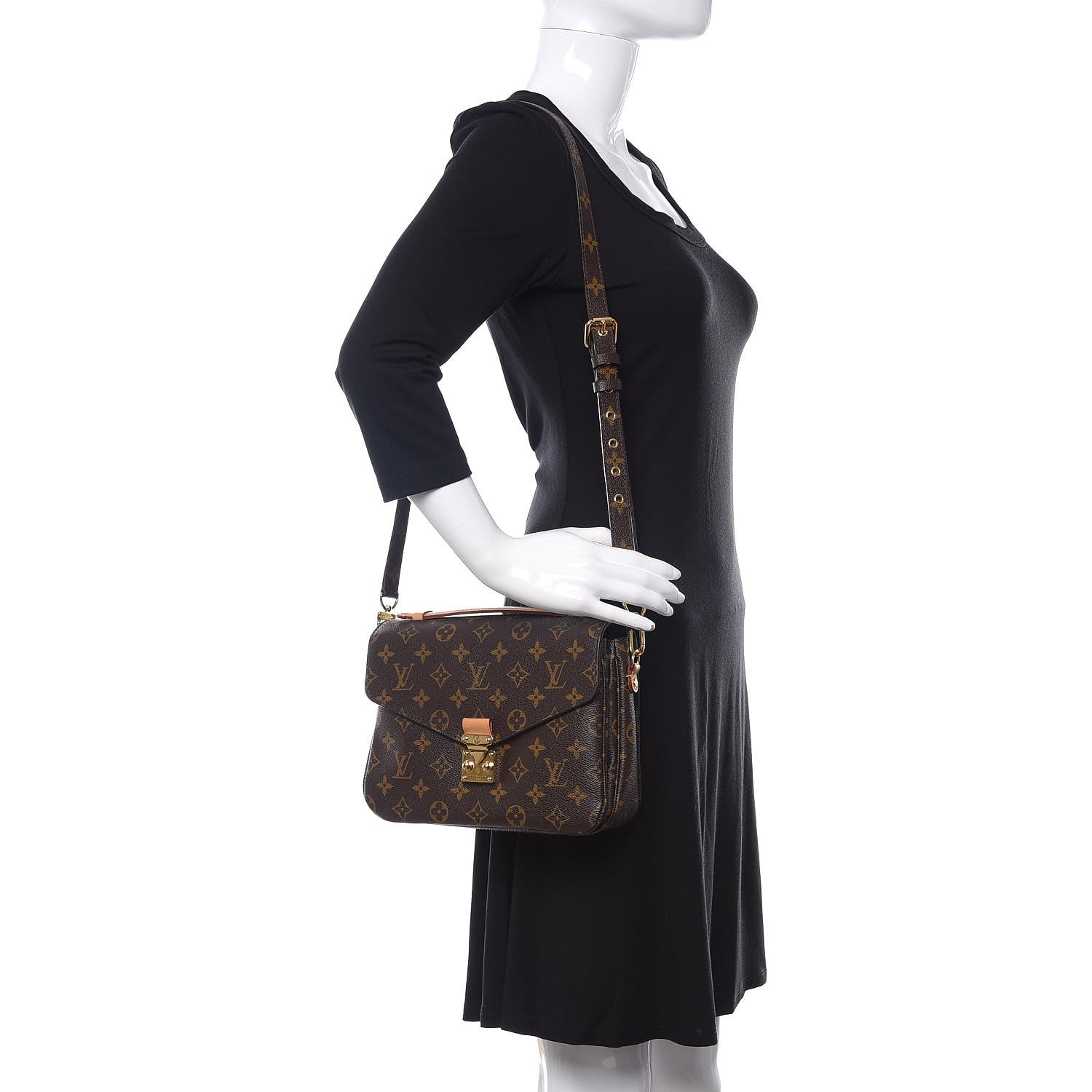 Louis Vuitton Monogram Pochette Metis 2 of 12