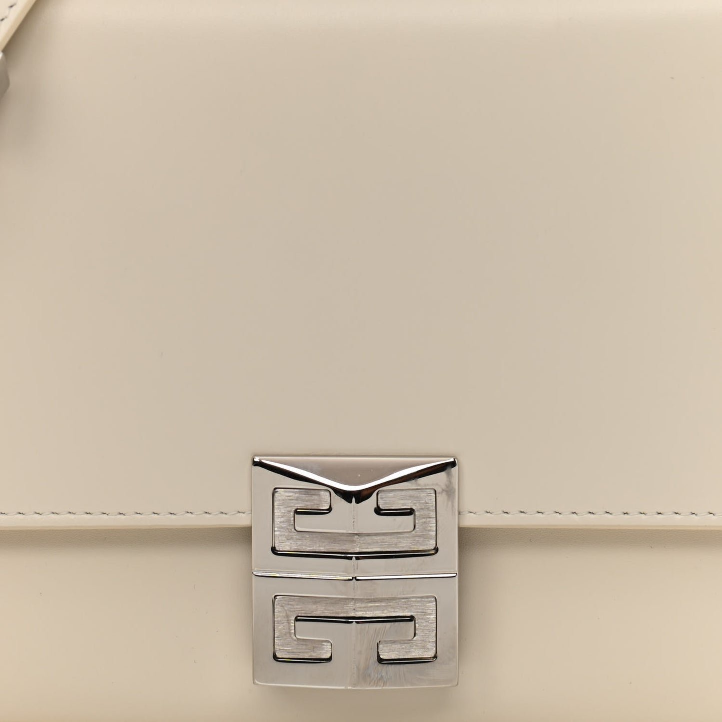 Box Calfskin Medium 4G Shoulder Bag Ivory