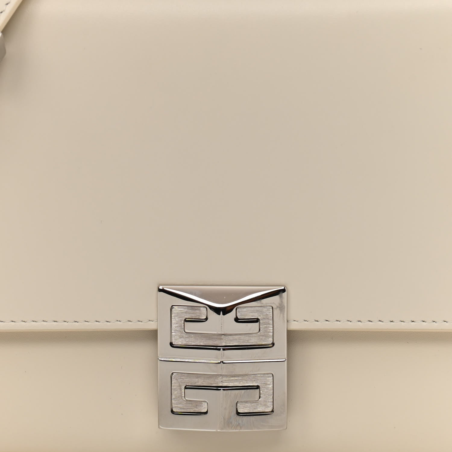 Givenchy Box Calfskin Medium 4G Shoulder Bag Ivory 7 of 9