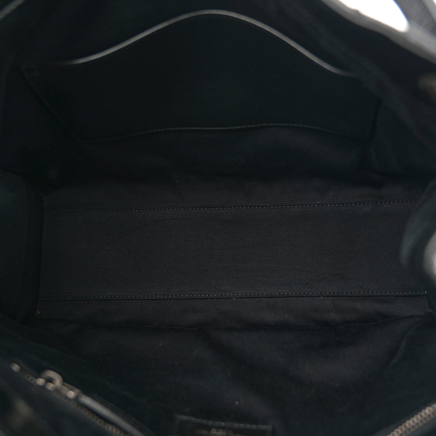 Saint Laurent Crinkled Calfskin Matelasse Monogram Medium Niki Shopper Tote Black 5 of 10