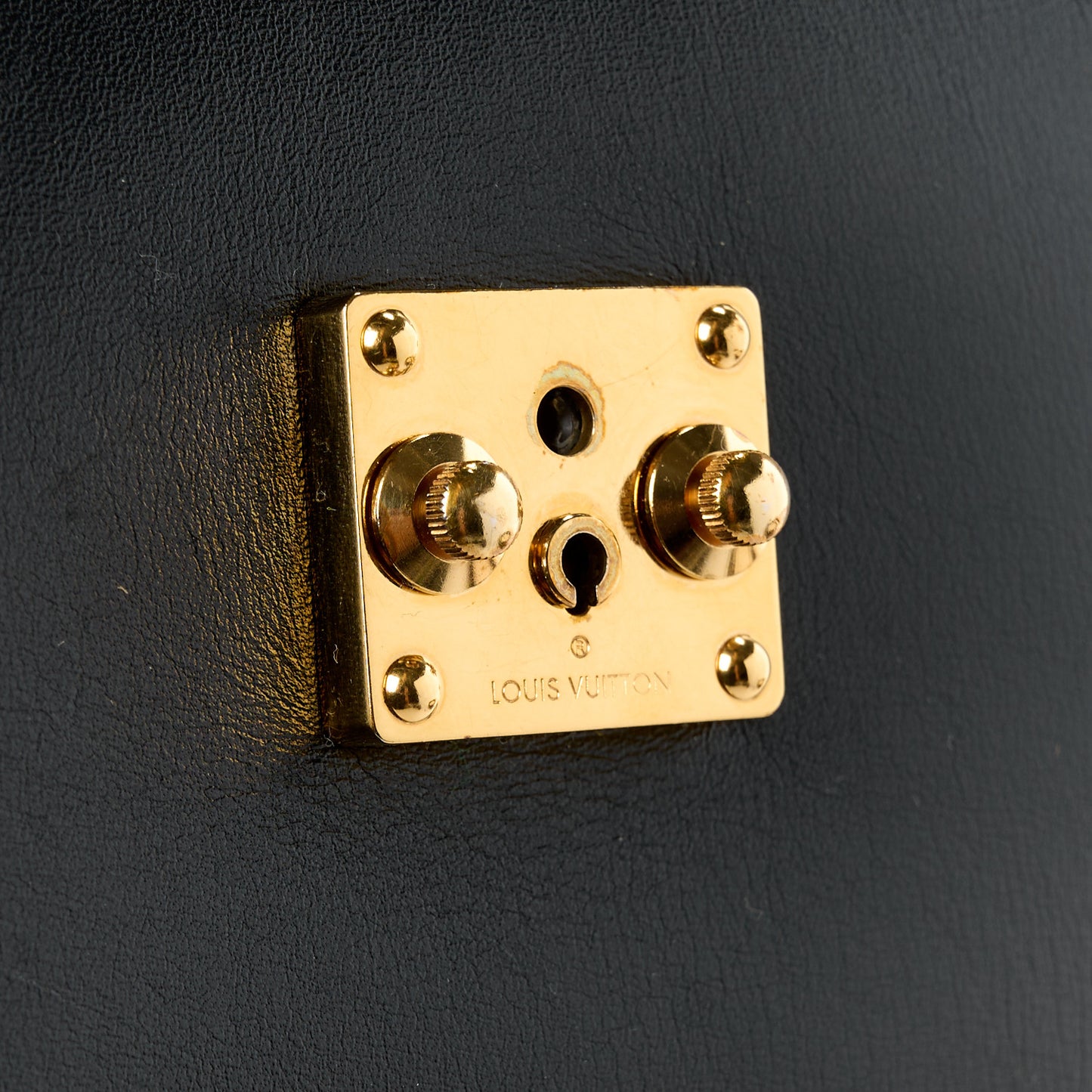 Monogram Brogue Pochette Metis