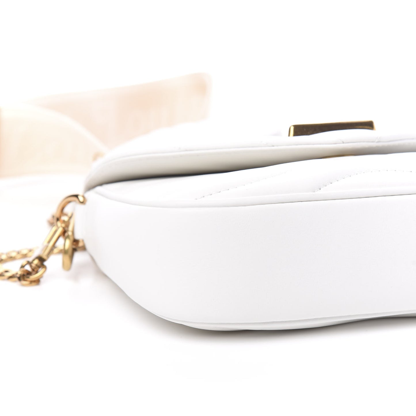Calfskin New Wave Multi Pochette Snow