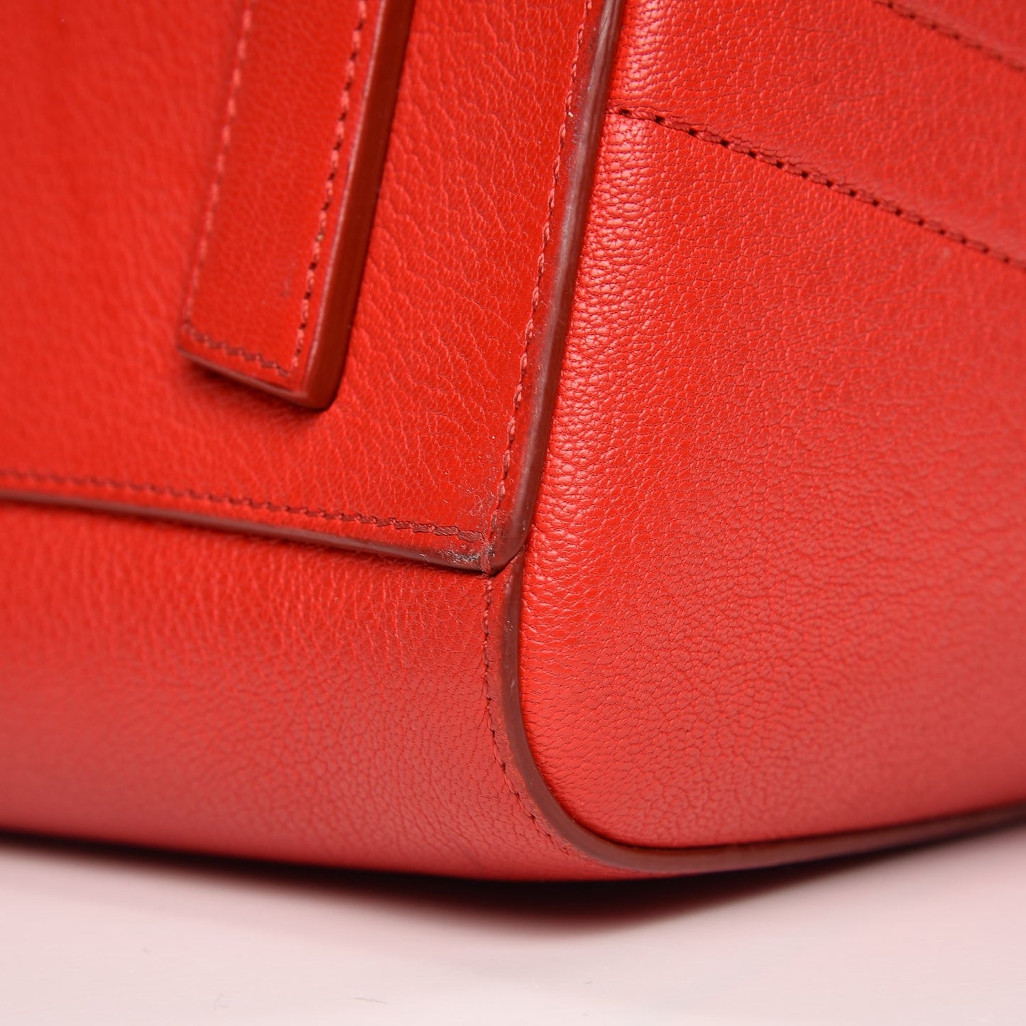Sugar Goatskin Small Antigona Medium Red