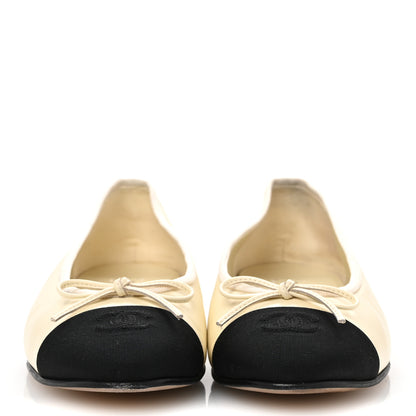 Chanel Calfskin Grosgrain Cap Toe CC Ballerina Flats 39.5 Ivory Black 3 of 11