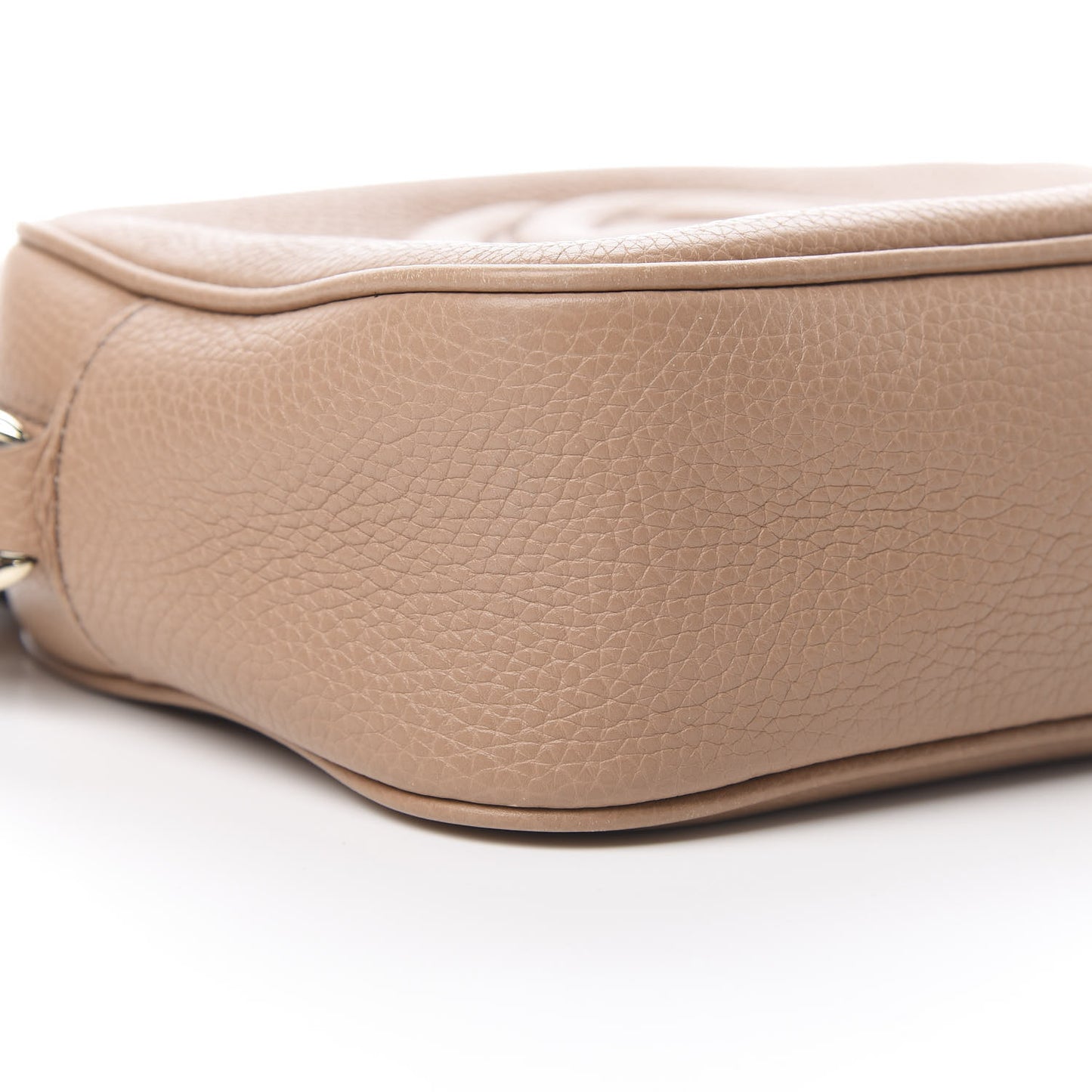 Pebbled Calfskin Small Soho Disco Bag Camelia