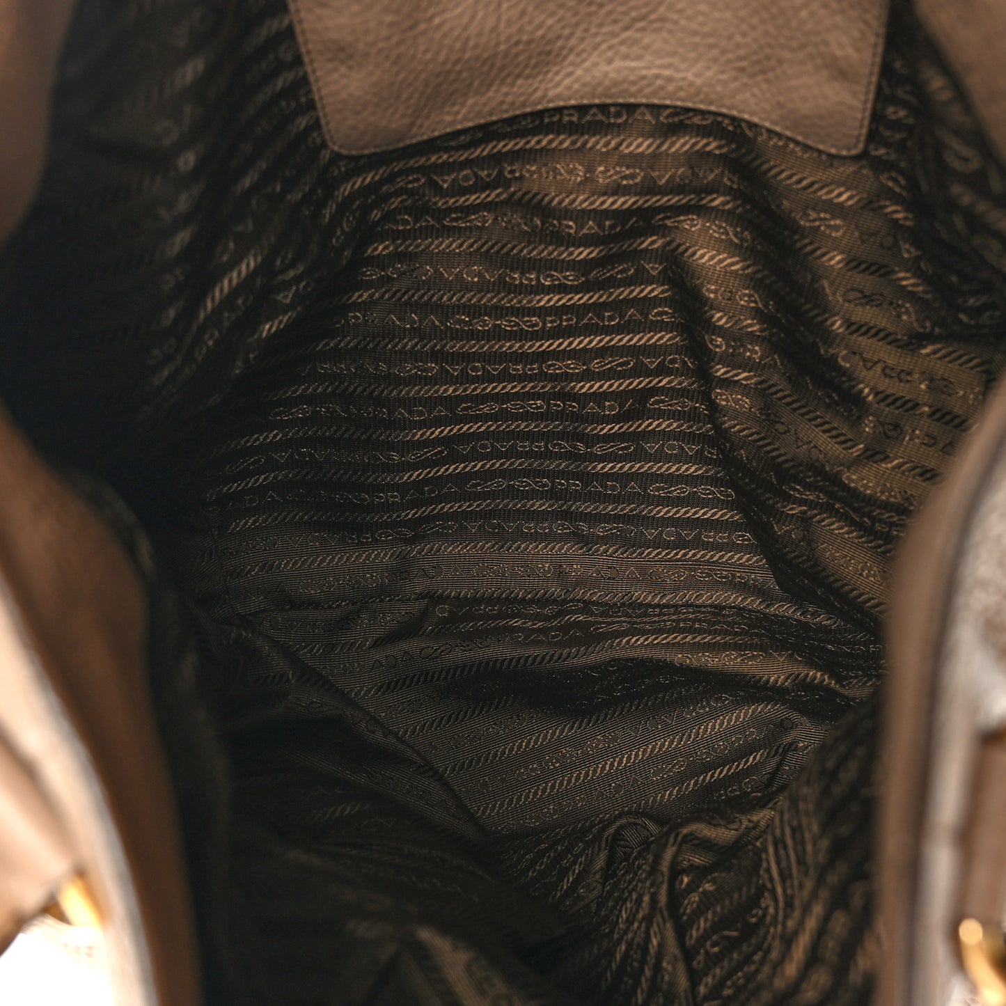 Vitello Daino Tote Caramel
