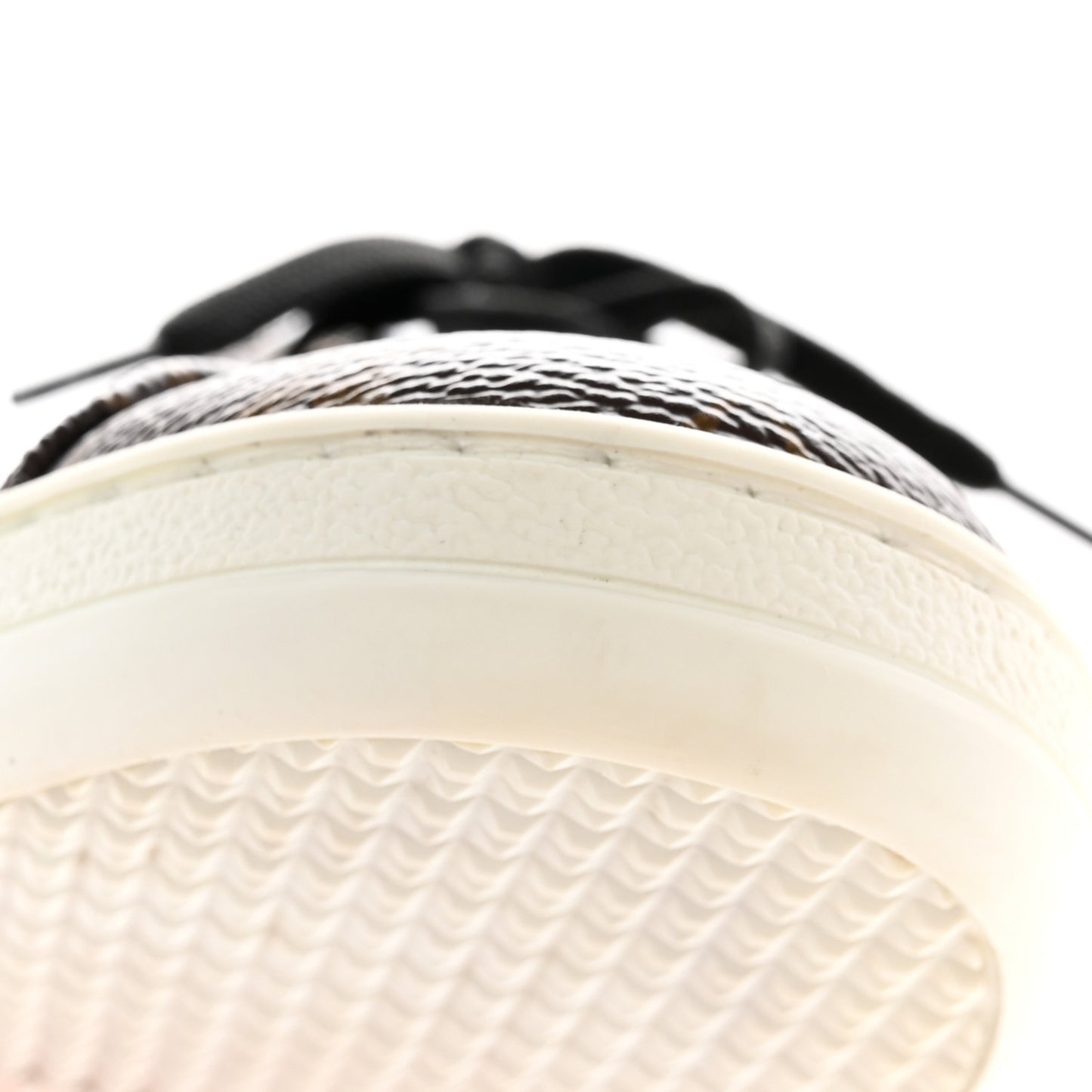 Patent Monogram Frontrow Sneakers 37.5