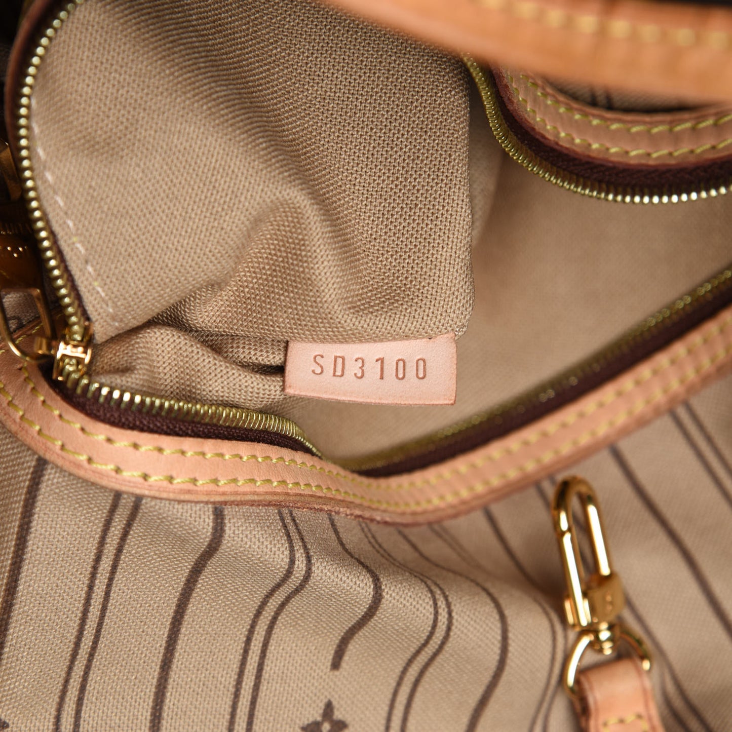 Monogram Delightful GM
